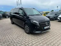 Gebraucht Mercedes V300 Avantgarde 237 PS (174 kW) 2024 Obsidianschwarz Van / Kleinbus