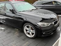 Gebraucht BMW 318 139 PS (102 kW) 2017 Schwarz Kombi