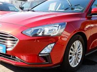 gebraucht Ford Focus Turnier Titamium Autom. NAVI/RFK WINTER/TECHNOLOGIE-PAKET el. HECKKLAPPE Titanium