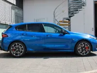 Gebraucht BMW M135 M Sport 300 PS (220 kW) 2025 Blau Kleinwagen