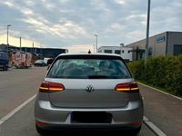 Gebraucht VW Golf VII 110 PS (80 kW) 2015 Silber Limousine