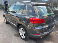 Gebraucht VW Tiguan 125 PS (91 kW) 2015 Grau SUV