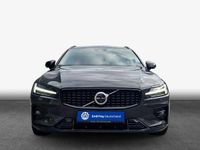 Gebraucht Volvo V60 145 PS (106 kW) 2025 Kombi