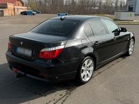 Gebraucht BMW 530 272 PS (200 kW) 2007 Blau Limousine