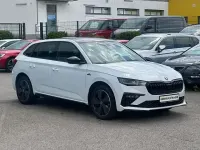 Gebraucht Skoda Scala Monte Carlo 116 PS (85 kW) 2025 Moon white metallic (metallic) Kleinwagen