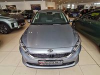 Gebraucht Kia Ceed 160 PS (117 kW) 2021 Silber Kleinwagen