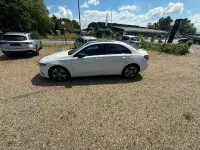 Gebraucht Mercedes A250 224 PS (164 kW) 2023 Weiß Limousine