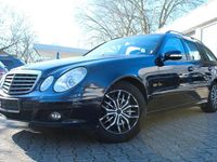 Gebraucht Mercedes E200 Elegance 184 PS (135 kW) 2007 Blau Limousine