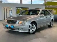 Gebraucht Mercedes C200 163 PS (119 kW) 2004 Silber Limousine
