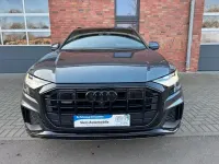 Gebraucht Audi Q8 S-Line 286 PS (210 kW) 2020 Grau SUV