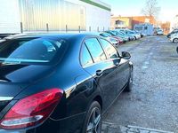Gebraucht Mercedes C180 116 PS (85 kW) 2015 Schwarz Limousine