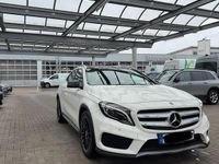 Gebraucht Mercedes GLA250 AMG 211 PS (155 kW) 2016 Weiß SUV