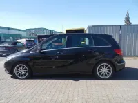 Gebraucht Mercedes B180 109 PS (80 kW) 2014 Schwarz Van / Kleinbus