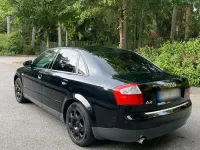 Gebraucht Audi A4 96 PS (70 kW) 2001 Schwarz Kleinwagen