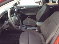 Ny Ford Focus Active 155 HK (114 kW) 2025 Rød Sedan