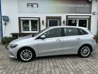 Gebraucht Mercedes B250 224 PS (164 kW) 2022 Iridiumsilber  metallicl Kleinwagen