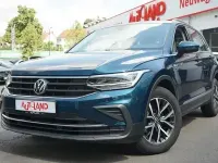 Gebraucht VW Tiguan Life 150 PS (110 kW) 2020 Blau SUV