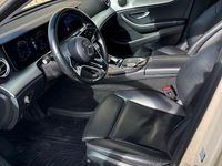 Gebraucht Mercedes E200 160 PS (117 kW) 2023 Beige Limousine