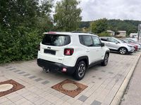 Gebraucht Jeep Renegade Longitude 110 PS (80 kW) 2016 Weiß SUV