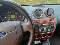 Gebraucht Ford Fiesta Style 69 PS (50 kW) 2008 Rot Kleinwagen