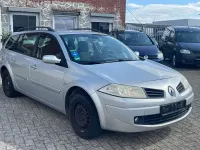 Gebraucht Renault Mégane II Avantage 111 PS (81 kW) 2007 Grau Limousine