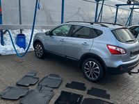 Gebraucht Nissan Qashqai 360º 131 PS (96 kW) 2013 Grau SUV
