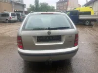 Usata Skoda Fabia 75 CV (55 kW) 2003 Argento Station wagon