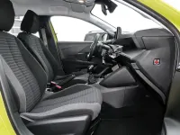 Gebraucht Peugeot 208 Active 101 PS (74 kW) 2024 Gelb Kleinwagen