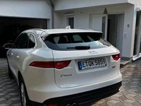 Gebraucht Jaguar F-Pace Prestige 179 PS (131 kW) 2018 Weiß SUV