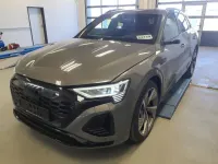 Occasion Audi Q8 e-tron 250 kW (340 ch) 2024 Gris SUV