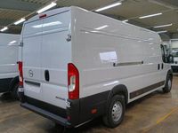 Gebraucht Opel Movano 140 PS (102 kW) 2024 Cassablanca weiß Van