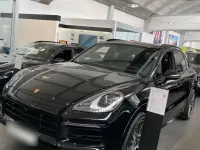 Gebraucht Porsche Cayenne 462 PS (339 kW) 2022 Schwarz SUV