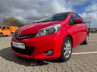 Gebraucht Toyota Yaris Edition 69 PS (50 kW) 2013 Rot Kleinwagen