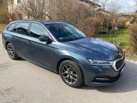 Gebraucht Skoda Octavia Ambition 150 PS (110 kW) 2020 Grau Kombi