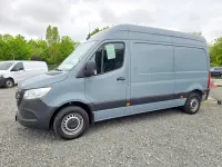 Gebraucht Mercedes Sprinter 143 PS (105 kW) 2018 Violett Van
