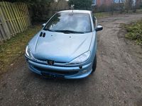 Gebraucht Peugeot 206 CC 109 PS (80 kW) 2003 Blau Cabrio