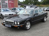 Gebraucht Jaguar XJ8 Sovereign 284 PS (208 kW) 1998 Schwarz Limousine