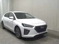 Gebraucht Hyundai Ioniq 141 PS (103 kW) 2021 Weiss Kleinwagen