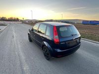 Gebraucht Ford Fiesta 80 PS (58 kW) 2005 Blau Kleinwagen