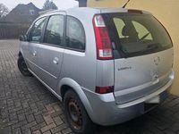 Gebraucht Opel Meriva 87 PS (63 kW) 2004 Silber Van / Kleinbus