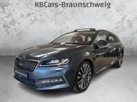 Gebraucht Skoda Superb LAURIN & KLEMENT 200 PS (147 kW) 2022 Grau Kombi