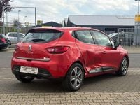 Second-hand Renault Clio IV Expression 75 CP (55 kW) 2014 Roșu Berlinǎ