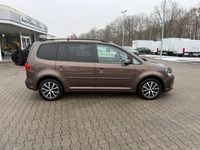 Gebraucht VW Touran Comfortline 140 PS (102 kW) 2011 Braun Van / Kleinbus