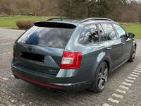 Gebraucht Skoda Octavia RS 184 PS (135 kW) 2016 Grau Kleinwagen