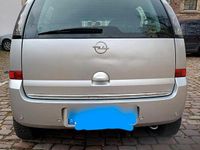 Gebraucht Opel Meriva 105 PS (77 kW) 2006 Silber Van / Kleinbus