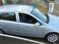 Gebraucht Opel Astra 116 PS (85 kW) 2008 Silber Limousine