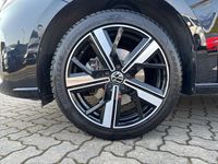Gebraucht VW Caddy Style 122 PS (89 kW) 2023 Schwarz Van / Kleinbus