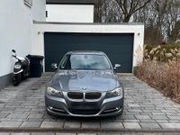 Gebraucht BMW 335 303 PS (222 kW) 2009 Grau Limousine