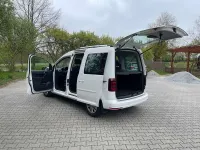 Second-hand VW Caddy 102 CP (75 kW) 2019 Alb Monovolum