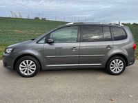 Gebraucht VW Touran Highline 140 PS (102 kW) 2012 Pepper grey metallic Van / Kleinbus